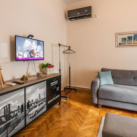 Neimar Apartment With Great Wi-Fi And Free Parking Belgrado Exterior foto