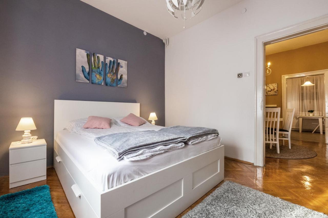 Neimar Apartment With Great Wi-Fi And Free Parking Belgrado Exterior foto